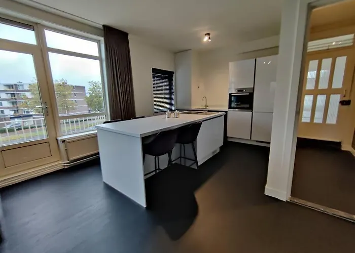 A 6p Free Public Parking Apartment Eindhoven